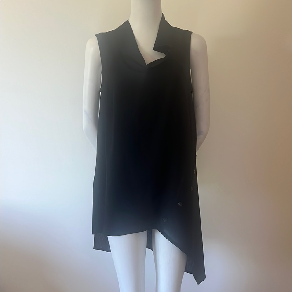 Crea Collection Elegant Black Sleeveless Asymmetrical Top